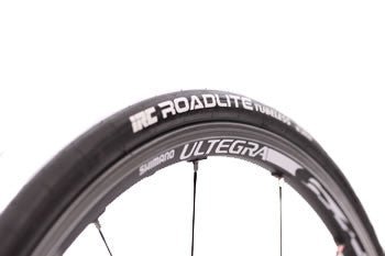 IRC ROADLITE Tubeless Tyre - alex's cycle
