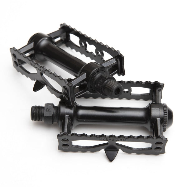 mks / mash stream wide all black pedal